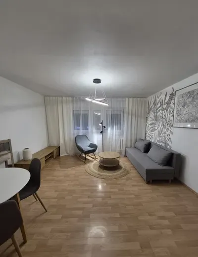 Kawalerka 28 m² | Żoliborz | Metro Marymont | przy parku | po remoncie do wynajęcia - miniatura 5