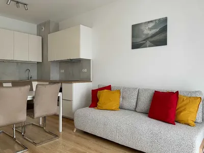 atrakcyjne 3 pokoje w centrum, balkon, winda, garaż, Hercena, bezpośrednio - miniatura 2