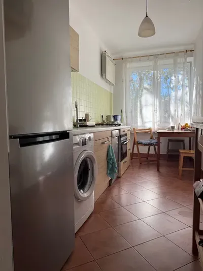 Metro Racławicka 2100zł - miniatura 2
