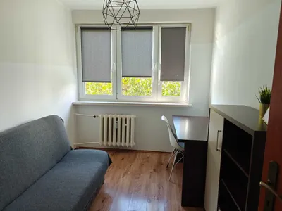 pokój do wynajęcia dla studentów na ul Emili Plater blisko Jurasza - miniatura 2