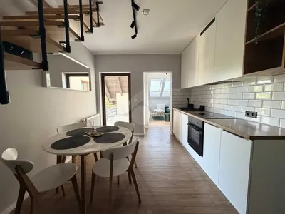 2 pokoje + kuchnia, dwupoziomowe, balkon, miejsce postojowe, zamknięte osiedle - miniatura 4