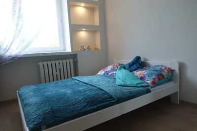 Słoneczne M4 na Radogoszczu blisko Lasu Łagiewnickiego - miniatura 4
