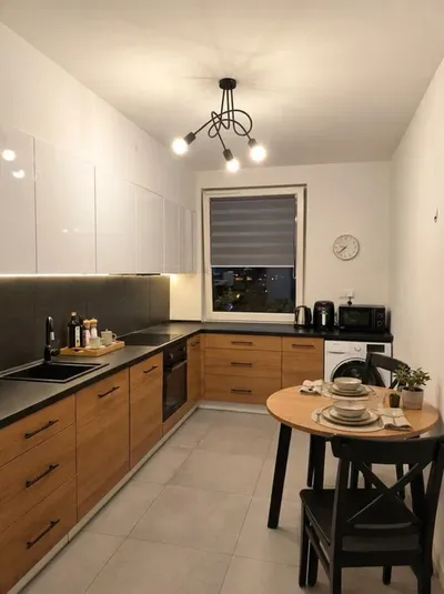 4-pokojowe mieszkanie z 2 ogródkami i 2 miejscami w garażu – Fort Wola - miniatura 4