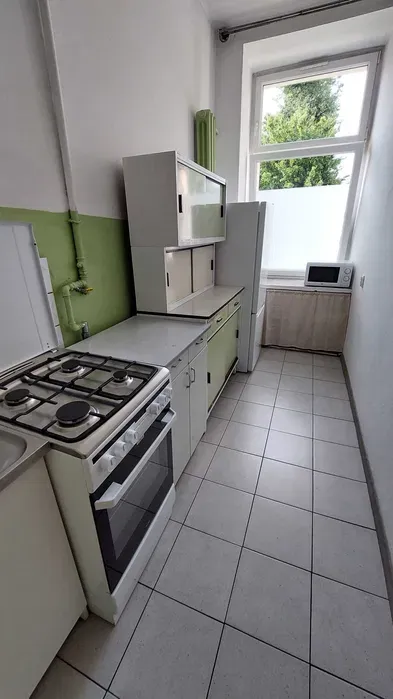 2 pokoje + osobna kuchnia | 36 m² | al. 1 Maja 50 | UMED - miniatura 5