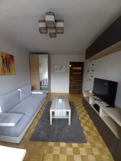 Dwupokojowe mieszkanie 37,5 m2 przy metrze Wawrzyszew, blisko UKSW, AWF - miniatura 2