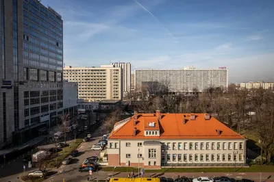 Ścisłe centrum. Wielka szafa. Parking. Piękny widok. Bez prowizji. - miniatura 3