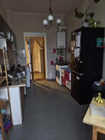 Duży pokój w kamienicy na Jeżycach - miniatura 5