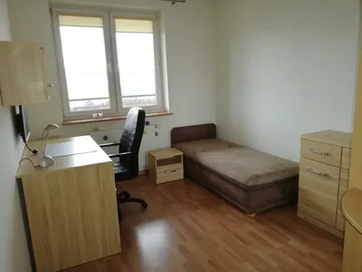 4 pokoje w bloku z cegły umeblowane - miniatura 4