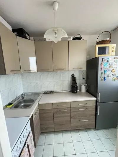 Bezpośrednio kawalerka 28m ul. 1 Sierpnia - miniatura 4