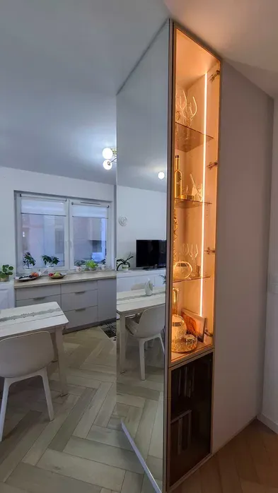Mieszkanie 2-pokojowe 40 m2 ładnie urządzone - miniatura 3
