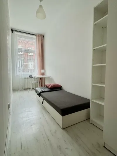 4 wolne jednoosobowe pokoje, Poznań Małeckiego, z opłatami od 1170 - miniatura 3