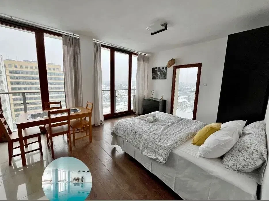 Krowodrza Długo / Krótko BEZ PROWIZJI BEZPOŚREDNIO Apartament Ochrona 24/7 Tarasy Verona Garaż Siłownia SPA BASEN Lea Kołowa Armii Krajowej Mieszkanie - 1/8