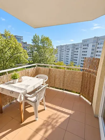 2 pokoje 44 m², Dzielna 21, duży balkon, garaż - miniatura 2