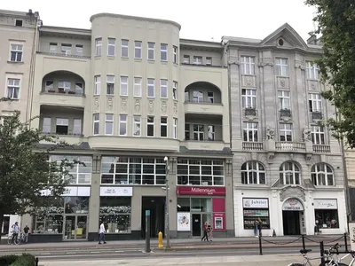 Apartament trzypokojowy w centrum Poznania przy Pl. Wolności