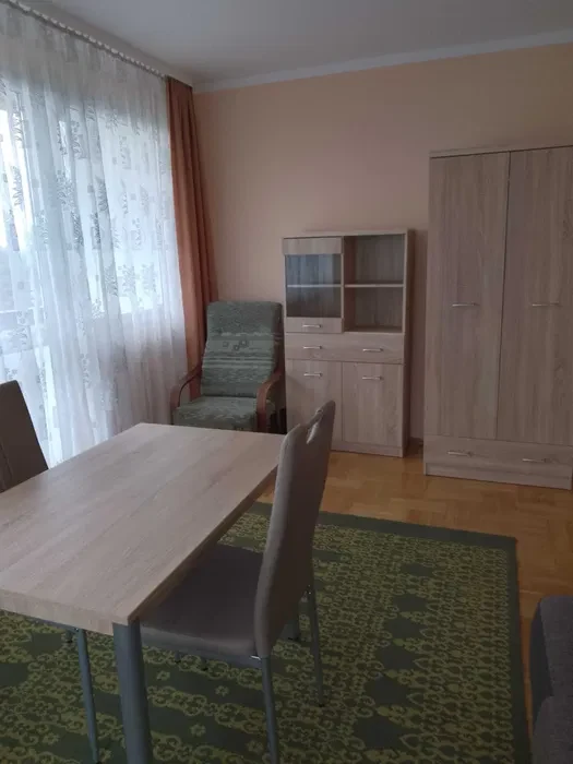 Bronowice Nowe (os. Widok) zadbane mieszkanie 3-pokojowe 56 m2 - 1/8