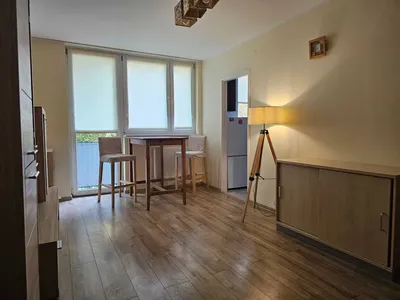 Kawalerka 25 m2 Targówek Suwalska 10 blisko metra (Kondratowicza-Rembielińska) - miniatura 2