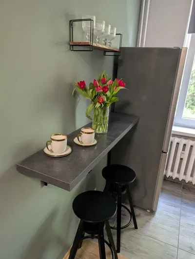 Wynajmę mieszkanie, centrum Katowic! Ok 40 metrów, dwa pokoje - miniatura 2