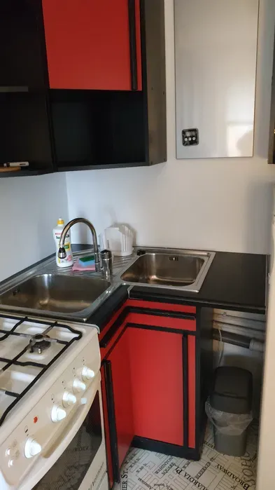 Przytulna kawalerka Paderewskiego-Katowice - miniatura 5