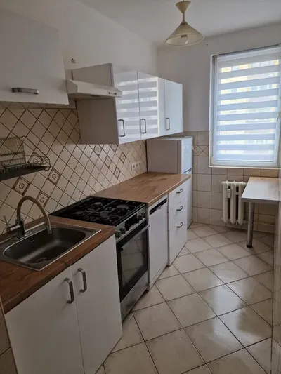 Mieszkanie 3 pokojowe KKozle os. PIASTÓW - miniatura 3