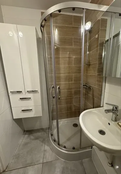 Stylowa Kawalerka do wynajęcia 32m, Winogrady - Wichrowe Wzgórze. Balkon Blisko PST i Parku Cytadela oraz Okolice Piątkowo Pestka Plaza - miniatura 3