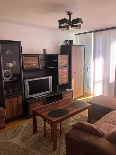 Mieszkanie na wynajem 38 m, 2 pokoje, aneks kuchenny - miniatura 4