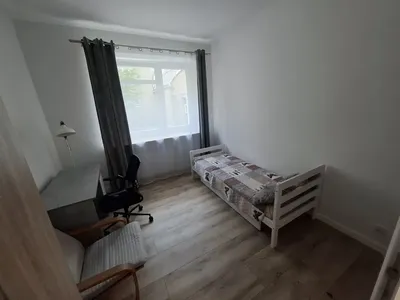 Pokój wynajmę w mieszkaniu trzypokokowym - miniatura 2