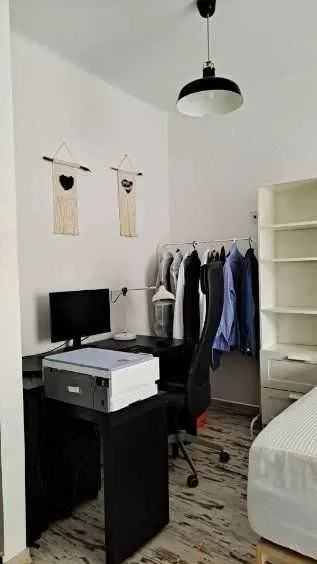 Kawalerka 33m2 UL. Krochmalna róg Waliców z balkonem i piwnicą - bez prowizji - miniatura 2