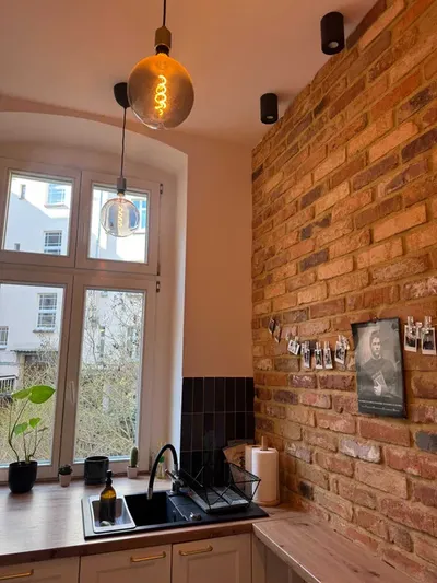 Mieszkanie do wynajęcia Poznań ul. Łukaszewicza 80 m2 3 pokoje w całości lub pojedyncze pokoje - miniatura 2