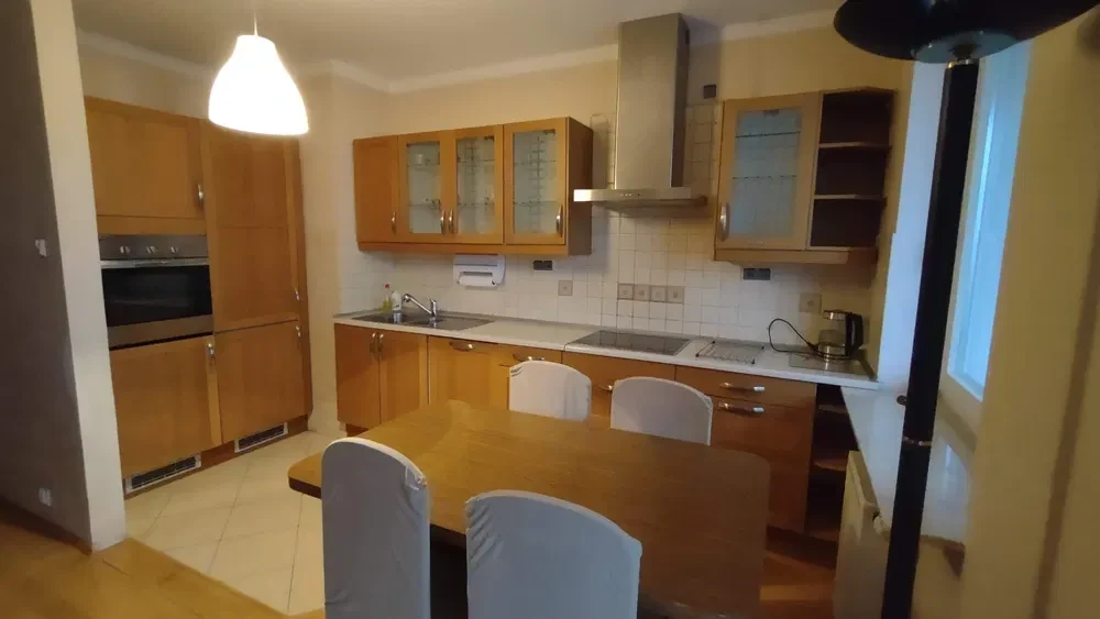Wynajmę mieszkanie 37 m.kw. przy metrze - 1/6