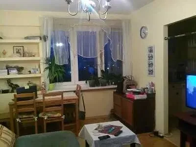 Kawalerka 30m² Rataje 1100 zł - 1/5
