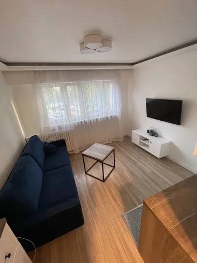 Kawalerka Wola 17,5 m2 Wieluńska blisko metra - miniatura 5