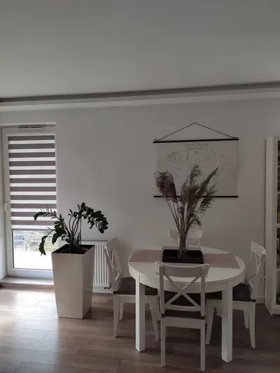 Wynajmę pokój Gdynia Obłuże - Salon, balkon, wyposażona kuchnia, czyste i ciche mieszkanie - miniatura 3