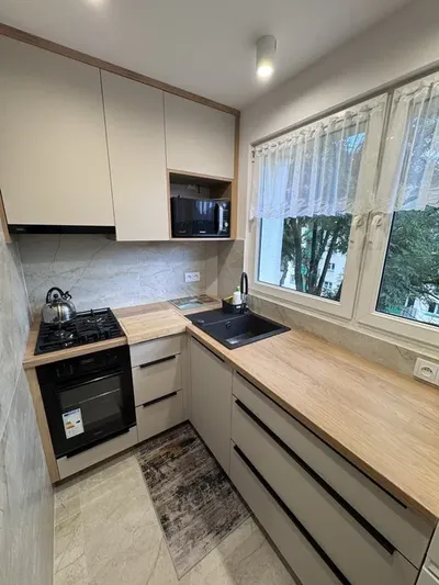 Antoniukowska 42m2 - dwa pokoje