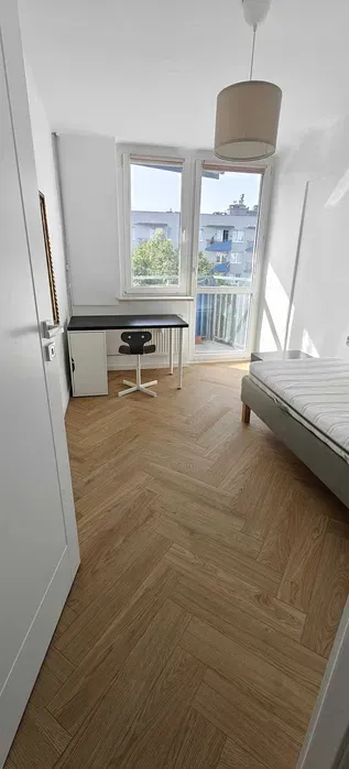Wynajem mieszkania 43m ( 2 pok) Grażyńskiego/ Koszutka Katowice - miniatura 3