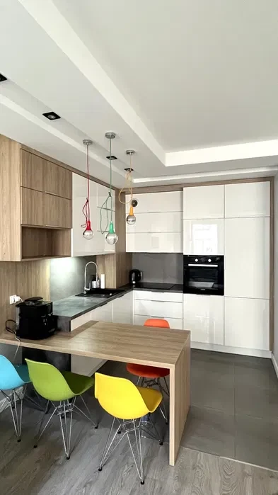 Mieszkanie do wynajęcia 51m2 Bielany (czynsz, parking wliczony w cenę najmu) - 1/8
