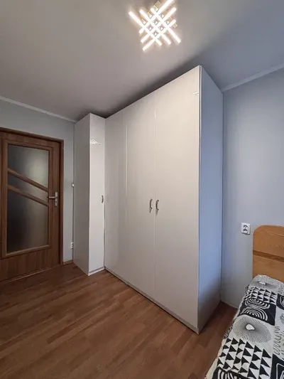 Ciche mieszkanie, 2 pokoje, Praga Płd, cena z czynszem, wolne od 10 stycznia - miniatura 4