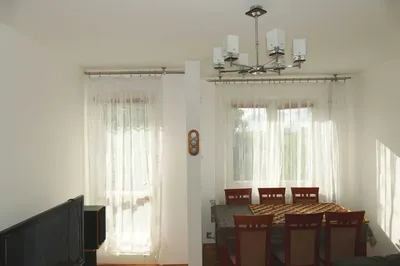 Bardzo ciche 3-pok umeblowane mieszkanie 1 Sierpnia