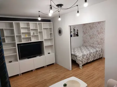 Mieszkanie 2 pokoje 37m2, Katowice ul. Widok (Koszutka) blisko galerii Silesia, wolne od 1 września - miniatura 4