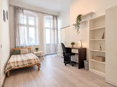 Pokój z balkonem | CENTRUM | Cieszkowskiego 17 | UKW, UMK, AMFN | 0% PROWIZJI