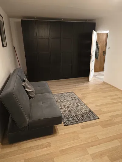 Mieszkanie dwupokojowe, 40 m2, Żoliborz, wynajem okazjonalny, doskonała komunikacja, dostępne od zaraz. - miniatura 2