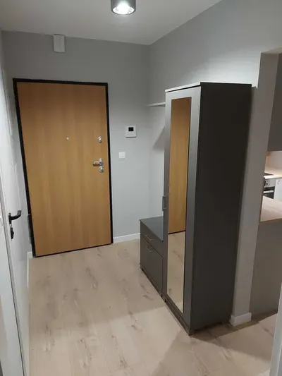 2-pokojowe mieszkanie 43 m2 w Gdyni Witominie z garażem - miniatura 4