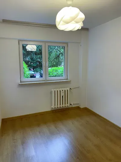 Wynajmę 2 pokojowe mieszkanie na Ochocie - miniatura 2