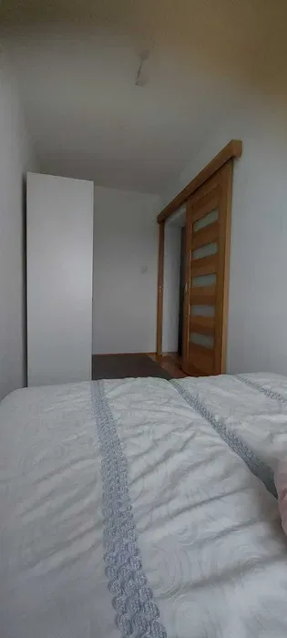 wynajmę mieszkanie LSM ul. Skrzetuskiego 10 32 m w pełni wyposażone od zaraz - miniatura 2
