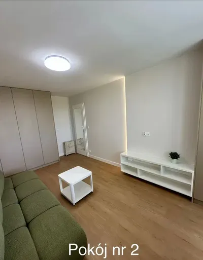 Nowe pokoje Bródno | Metro 700 m | balkon | od zaraz - miniatura 2