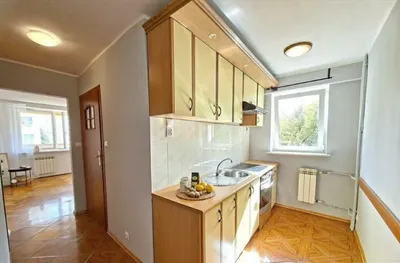 Widne mieszkanie dwupokojowe w doskonałej lokalizacji. - miniatura 4
