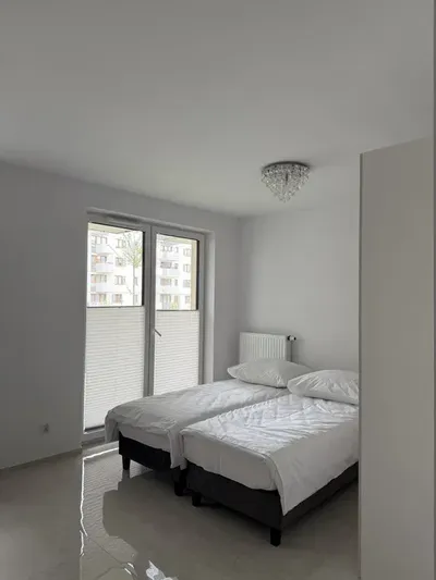 Kawalerka 25m2 Kraków Czyżyny Romana Ciesielskiego - miniatura 3