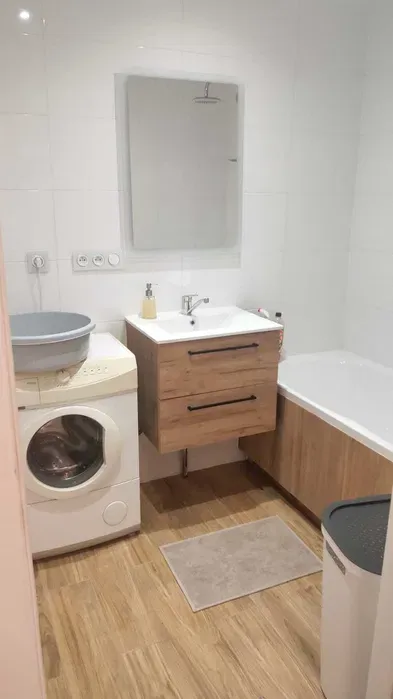 wygodny duży pokój z balkonem Warszawa Bielany Metro dla Pary lub singla. Dla studenta. Dla obcokrajowca, I speak english. - miniatura 5