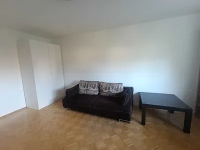 W mieszkaniu pokój 20m2,internet w cenie.Pralka/suszarka dwie łazienki - miniatura 3