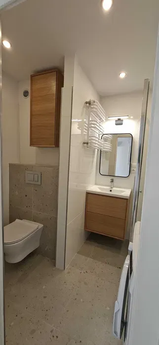 Duża kawalerka z balkonem, 0% prowizji - miniatura 3
