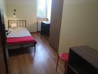 Pokój w centrum ul. Grochowa - miniatura 2
